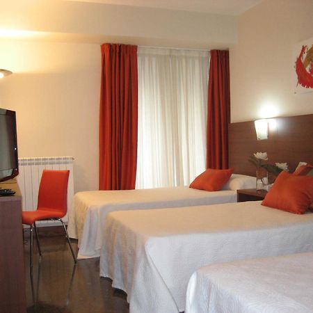 Hotel Txartel Lasarte Oria Exterior photo
